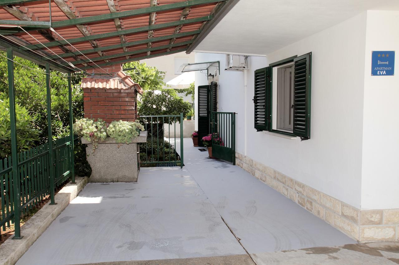 Apartment Eva Trogir Exterior photo